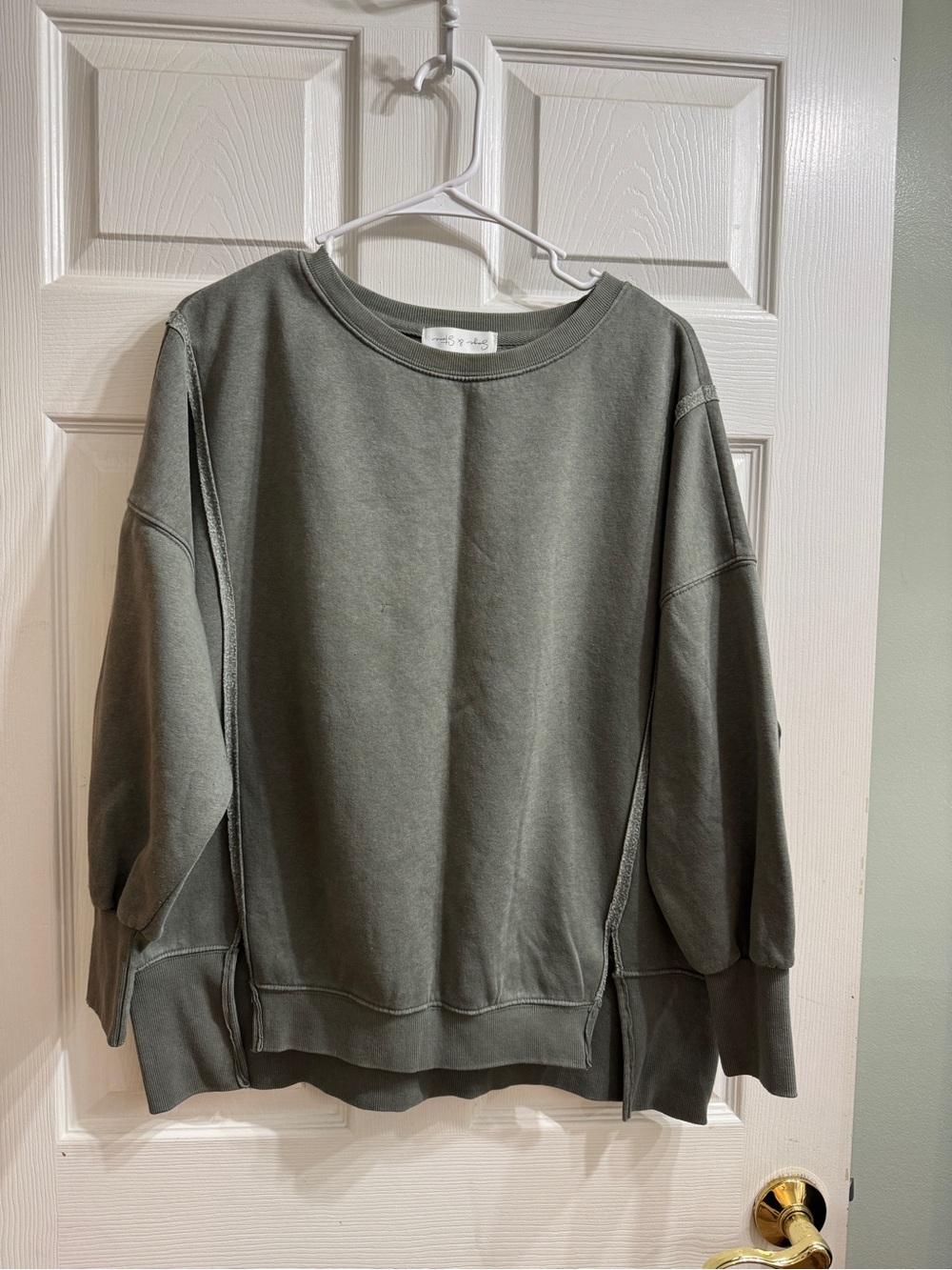 Relaxed Olive Crewneck Sweatshirt - Women’s Pullover